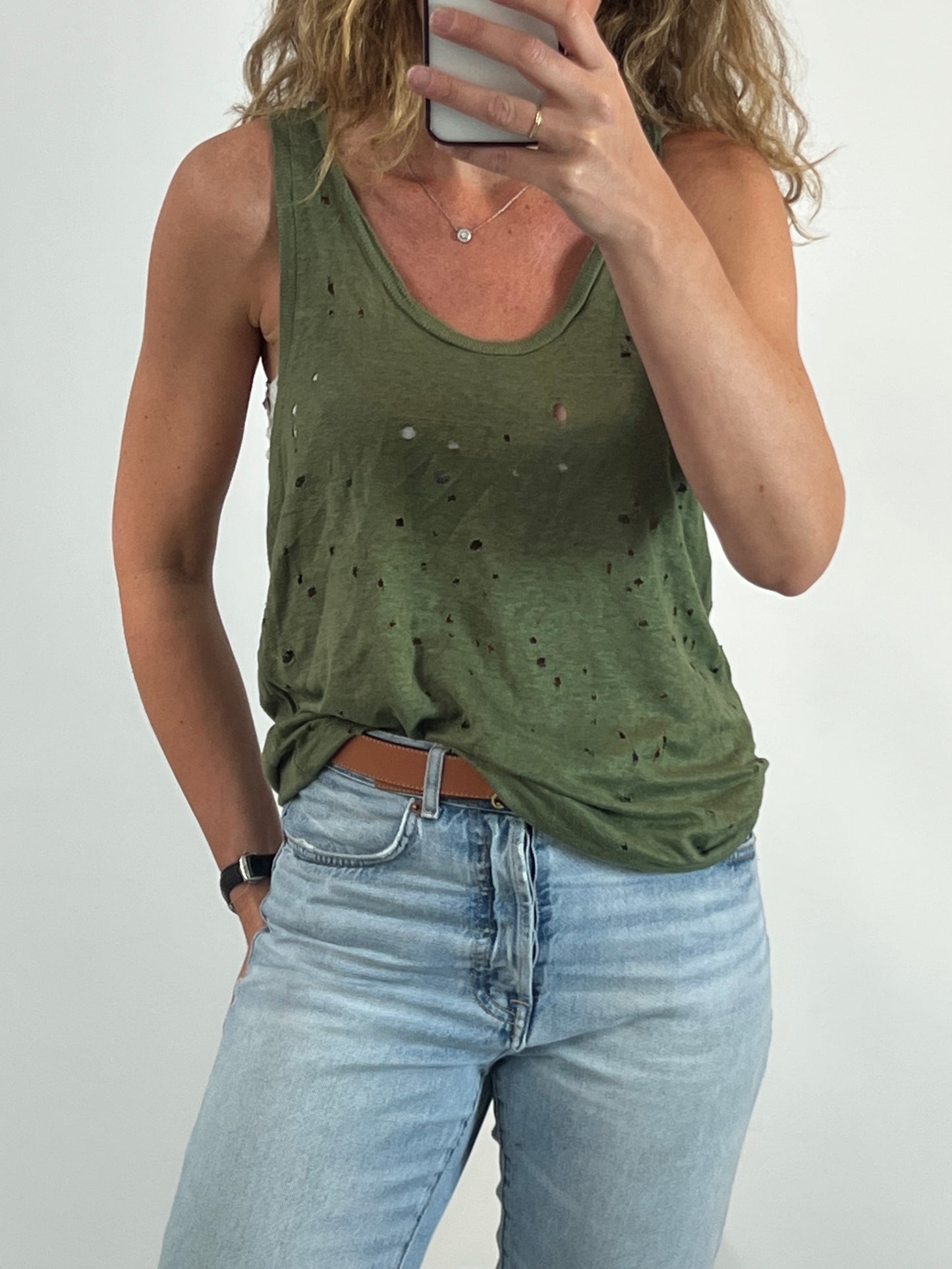 IRO. Perforated green linen top. Size 1 (S/M)