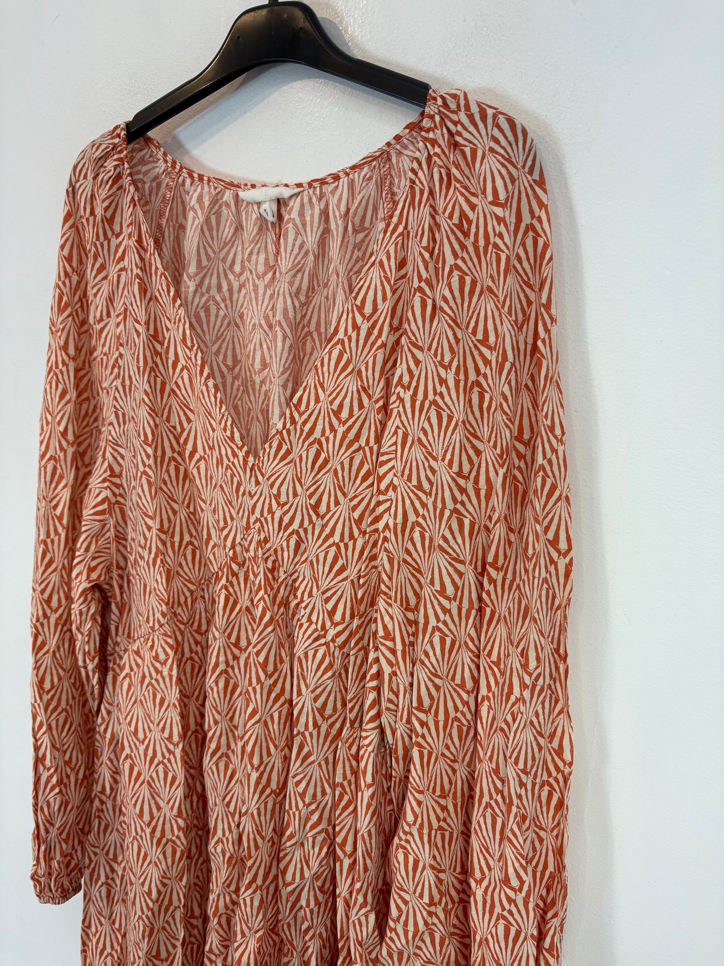 ZARA. Black stretch knit top. TL