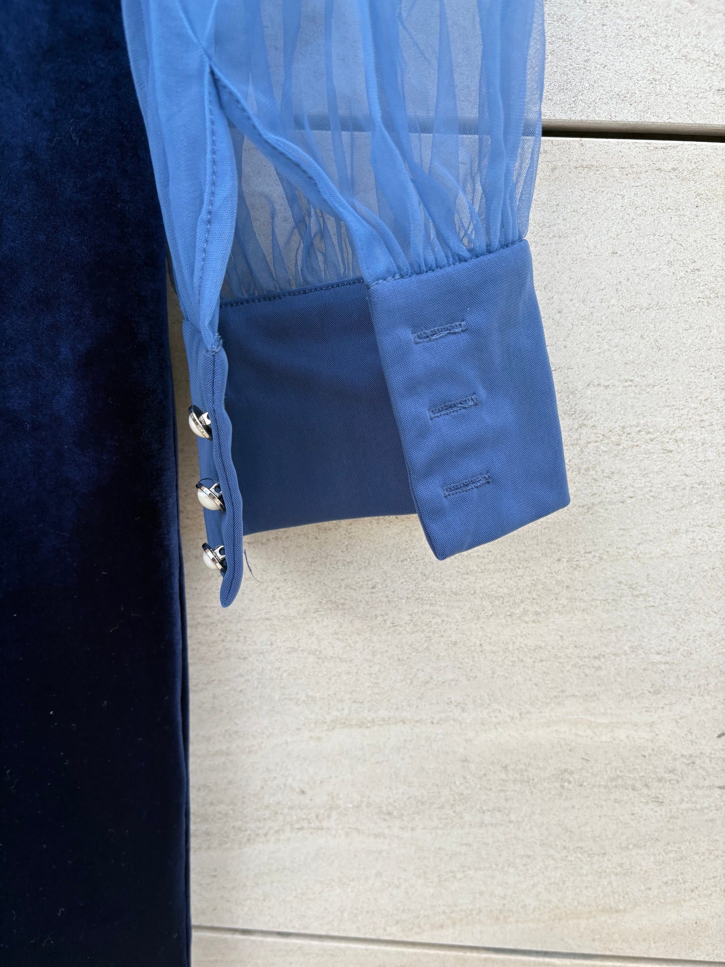 FEHAUTE. Vestido midi azul terciopelo