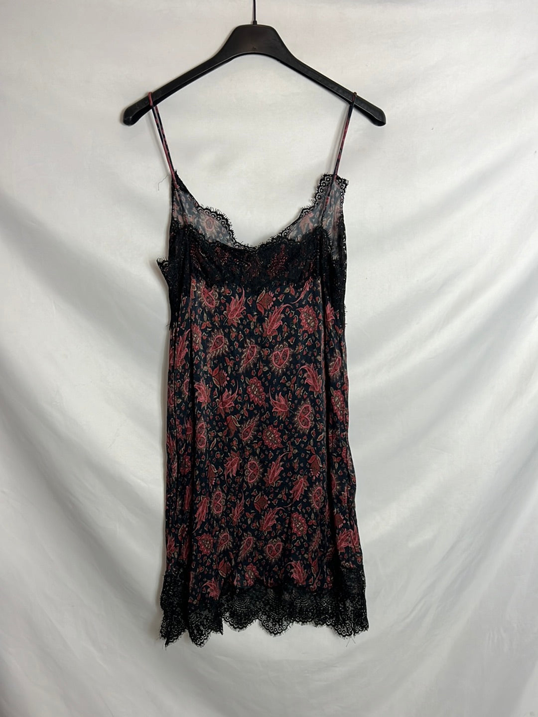 ZARA. Vestido corto lencero. T XS