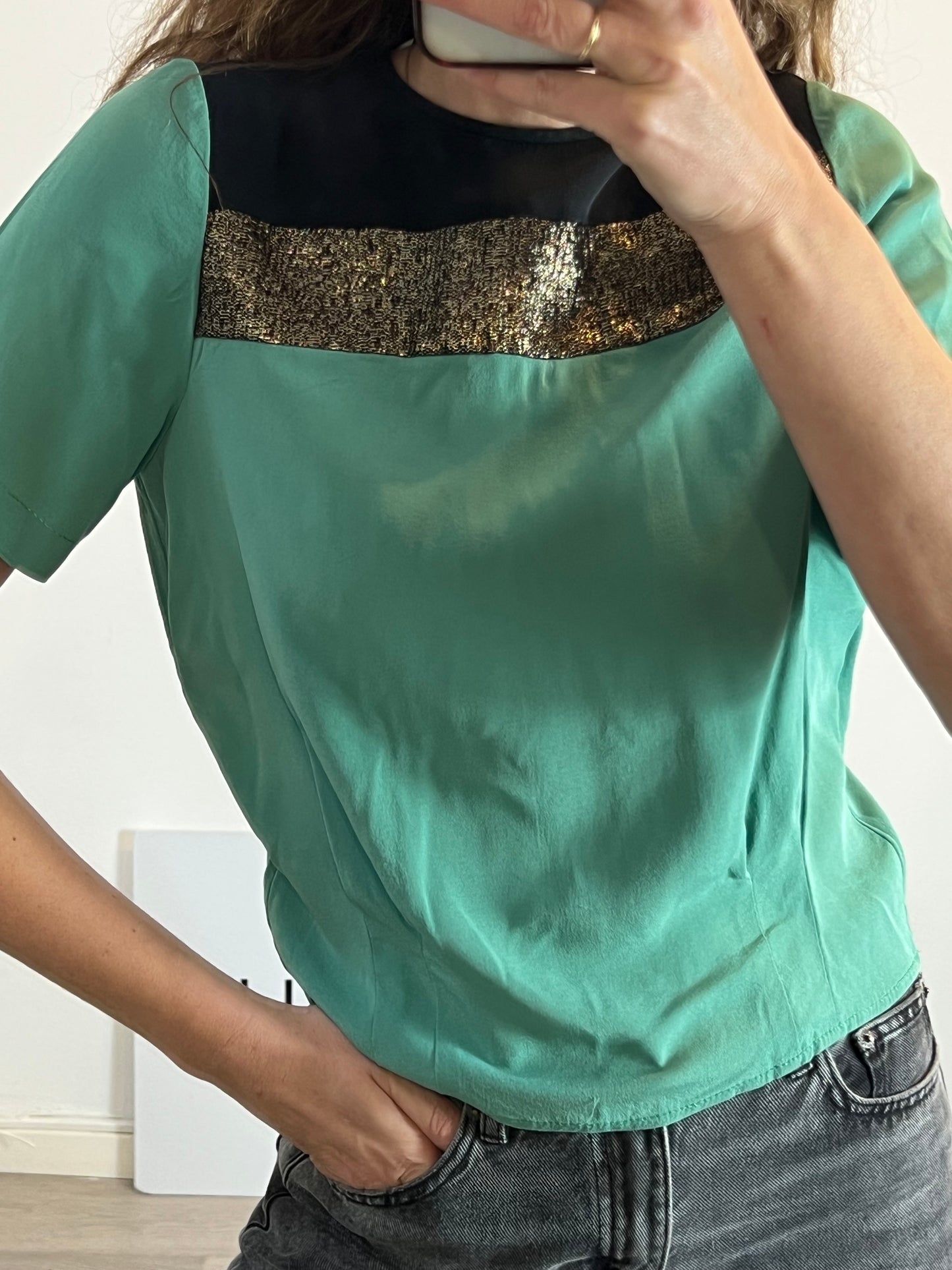 DIANE VON FURSTENBERG. Tricolor silk top. T.S.