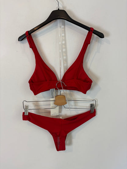 OYSHO. Bikini rojo. T S/M
