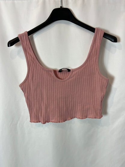 SHEIN. Pink ribbed crop top. T.S.