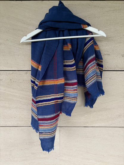 WINDSOR. Navy blue cashmere blazer. T 38