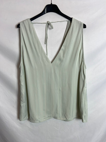 H&M. Top verde claro rayas. T M