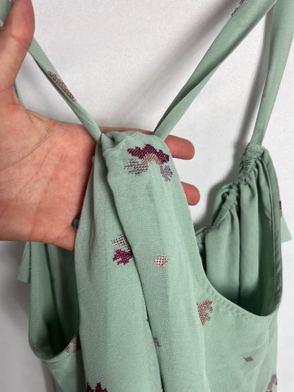 INTROPIA. Flowing aqua green embroidered top. TS