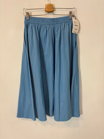 ZARA. Conjunto azul falda y blusa