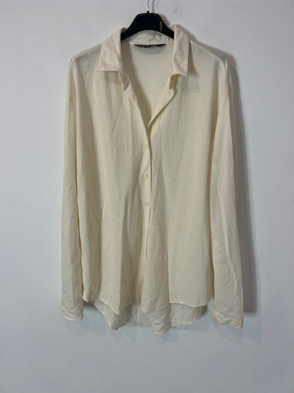 PRIMARK. Camisa fluida beige claro. T M