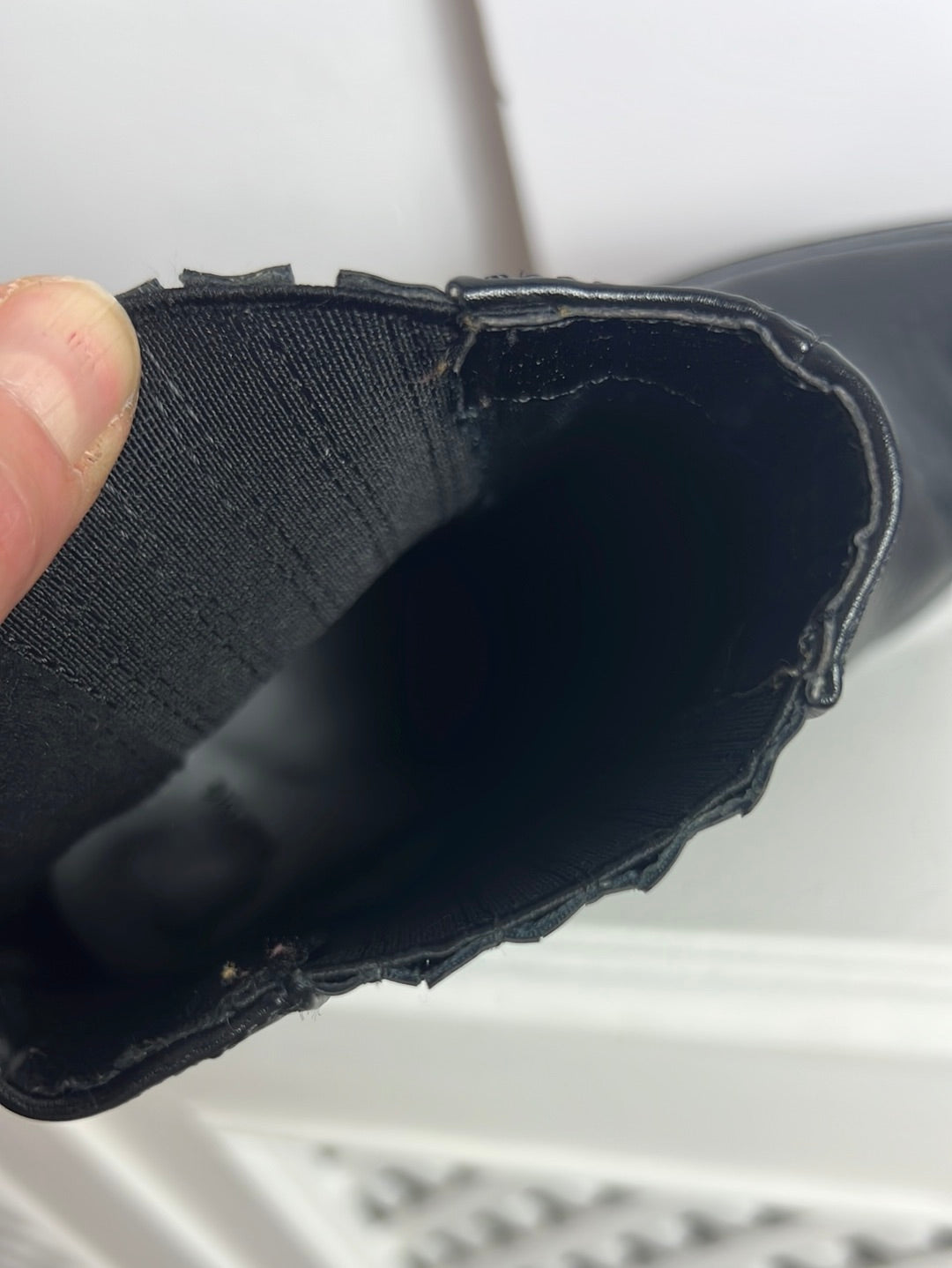 PARFOIS. Botines negros piel efecto animal print. T 38