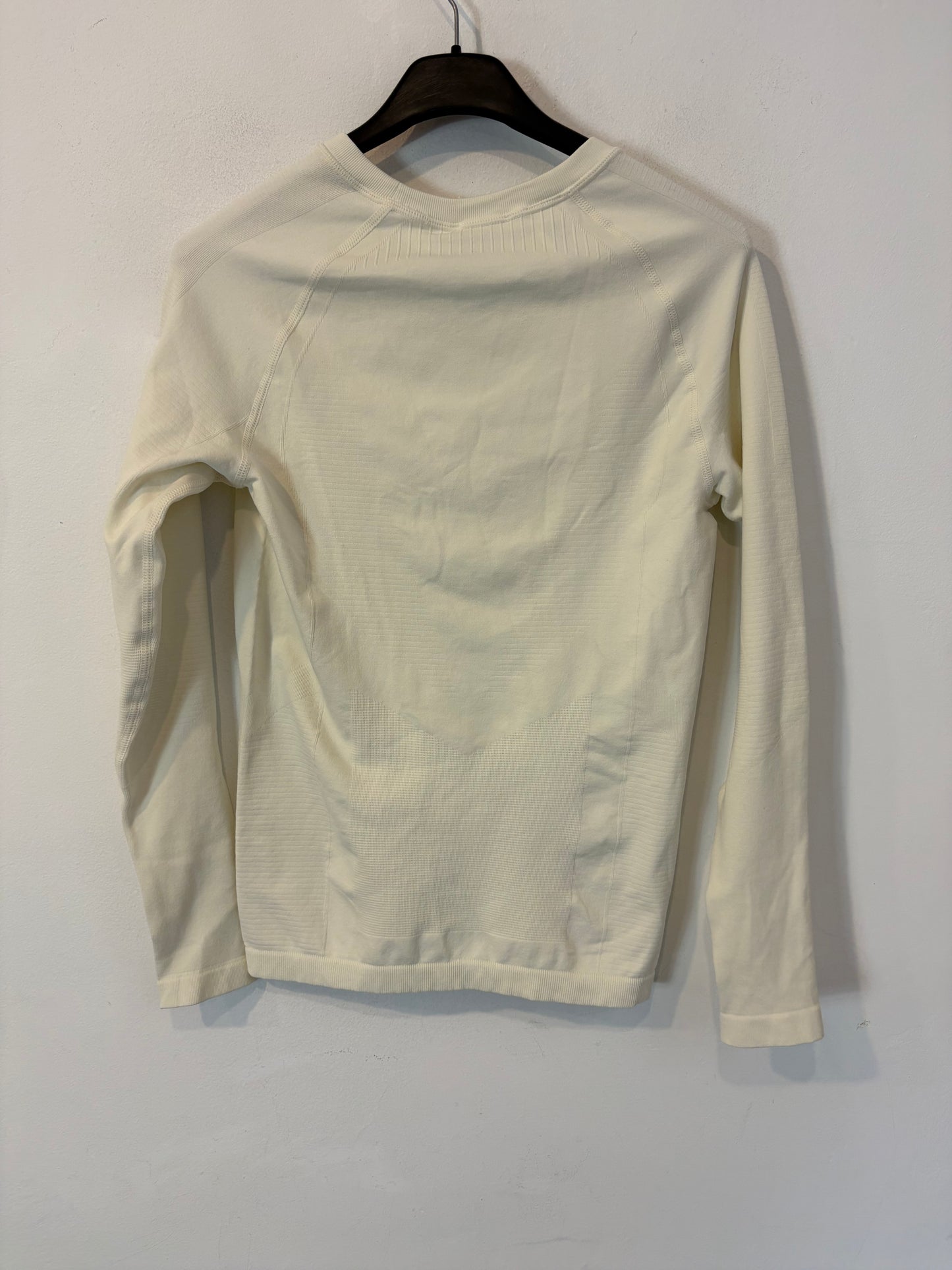 ZARA SKI. Camiseta blanca ski