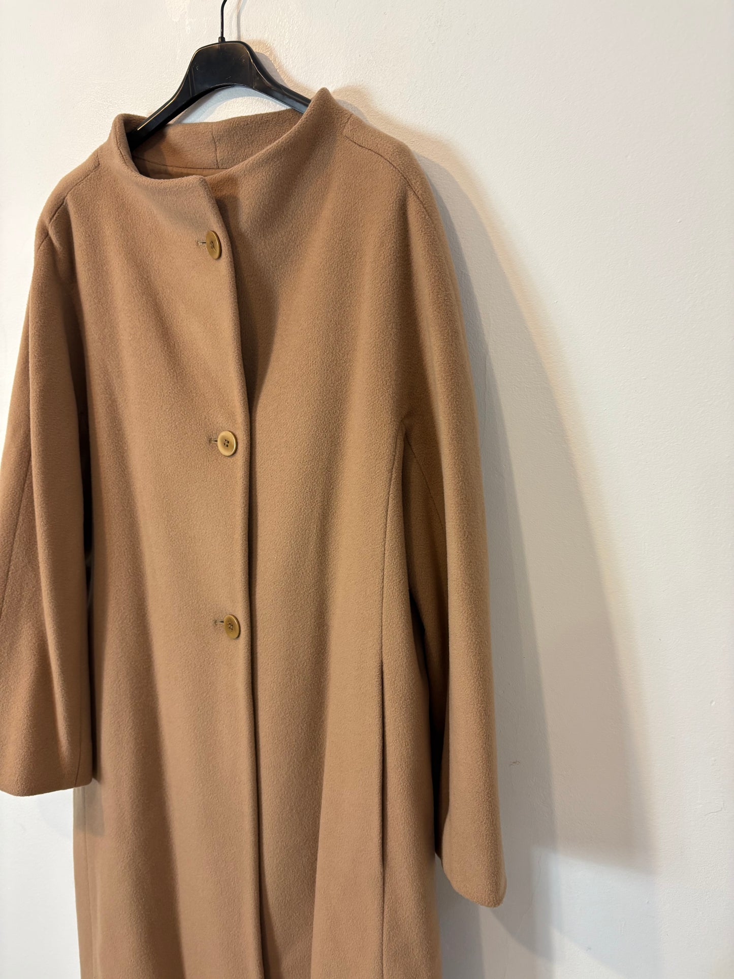 ADOLFO DOMÍNGUEZ. Abrigo largo  lana y cashmere