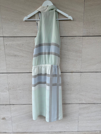 VANESSA BRUNO. Vestido seda lazada