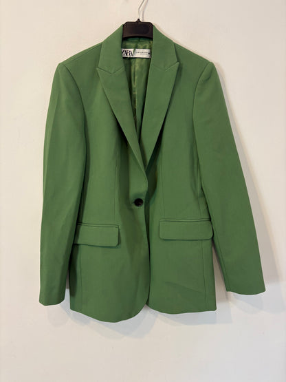 ZARA. Blazer verde fluida