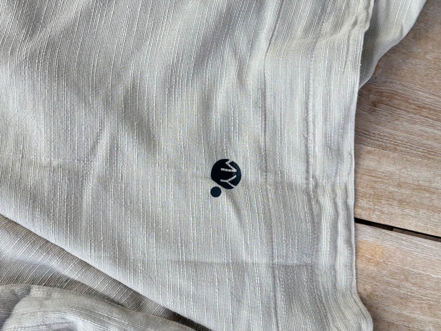 OTRAS. Falda pareo beige detalle cinturón. TU (S/M)