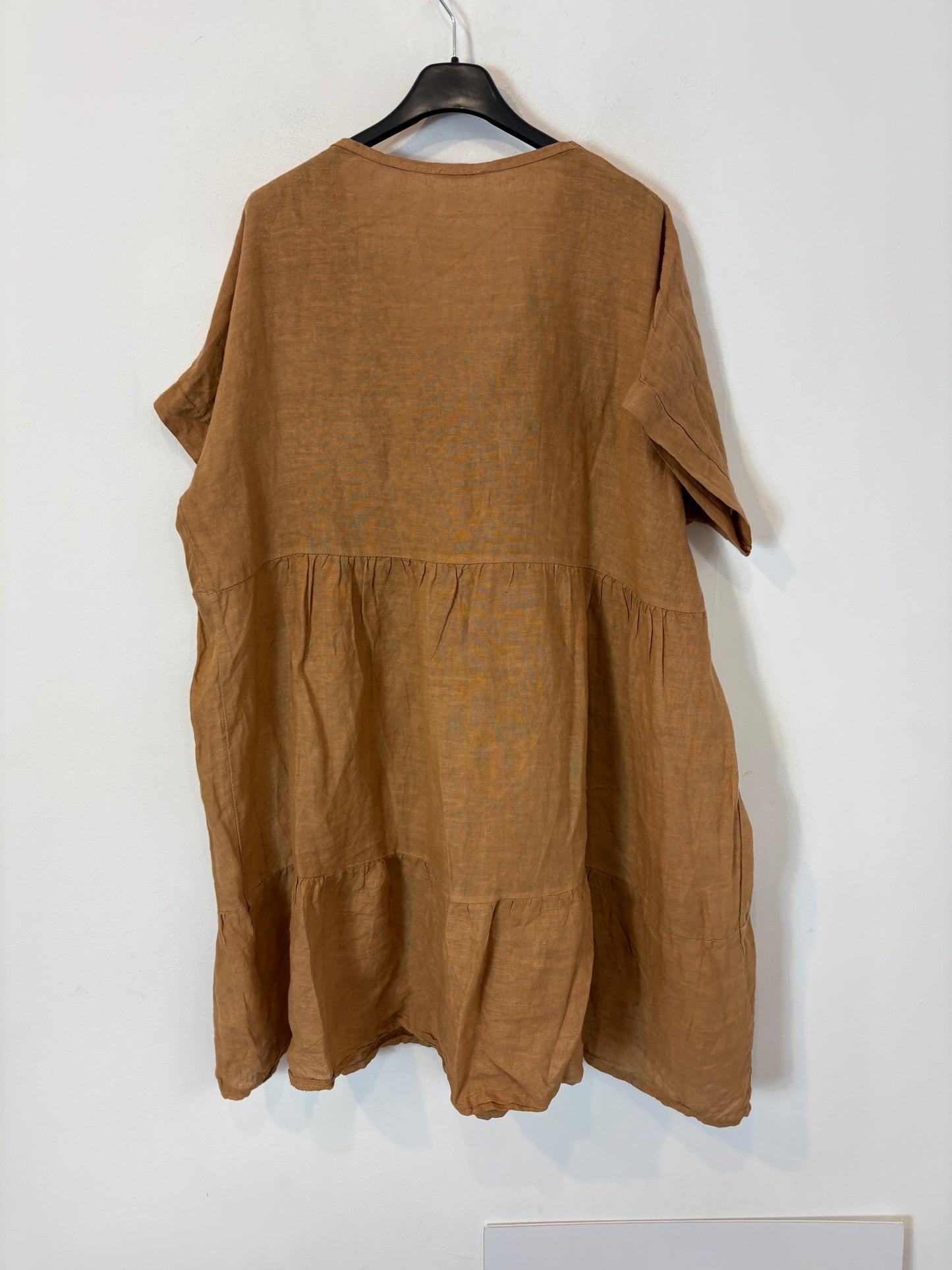 OTRAS. Vestido corto lino