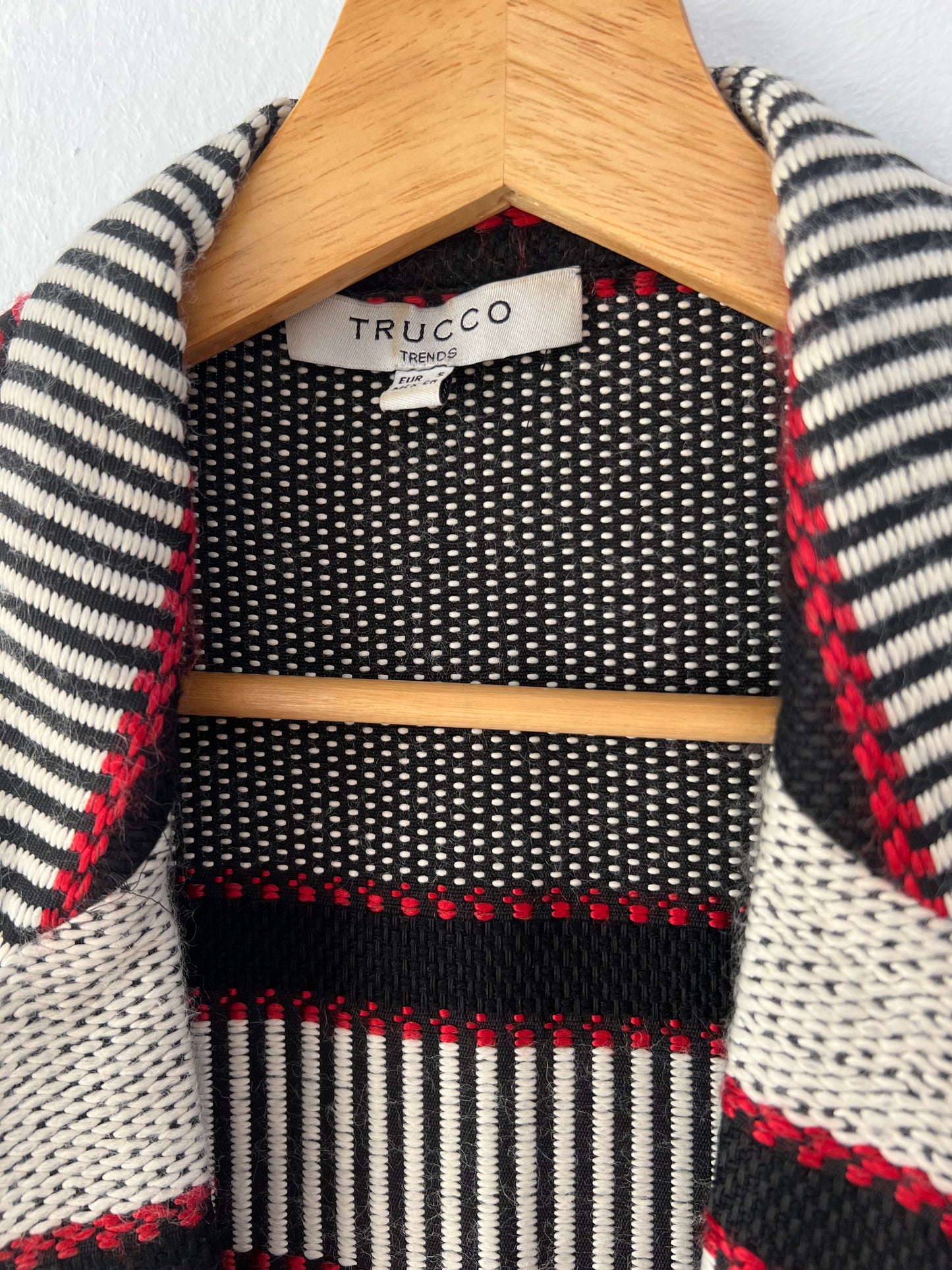 TRUCCO. Conjunto falda y chaleco T.s