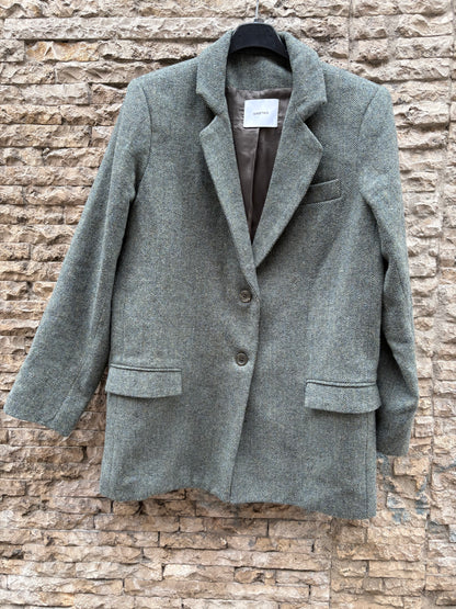 GABTAG. Blazer lana espiga azul
