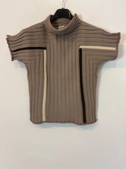 FENDISSIME. Top lana canalé