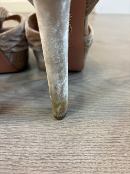AQUAZZURA. Sandalia terciopelo cruzada. T 40