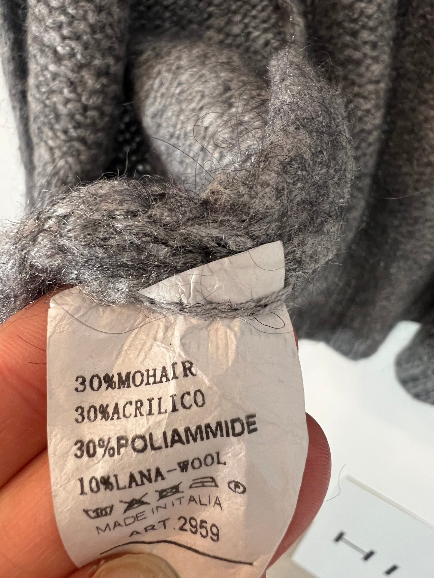 EL DESVÁN DE ARAN. Cárdigan gris abierto  Tu(S)