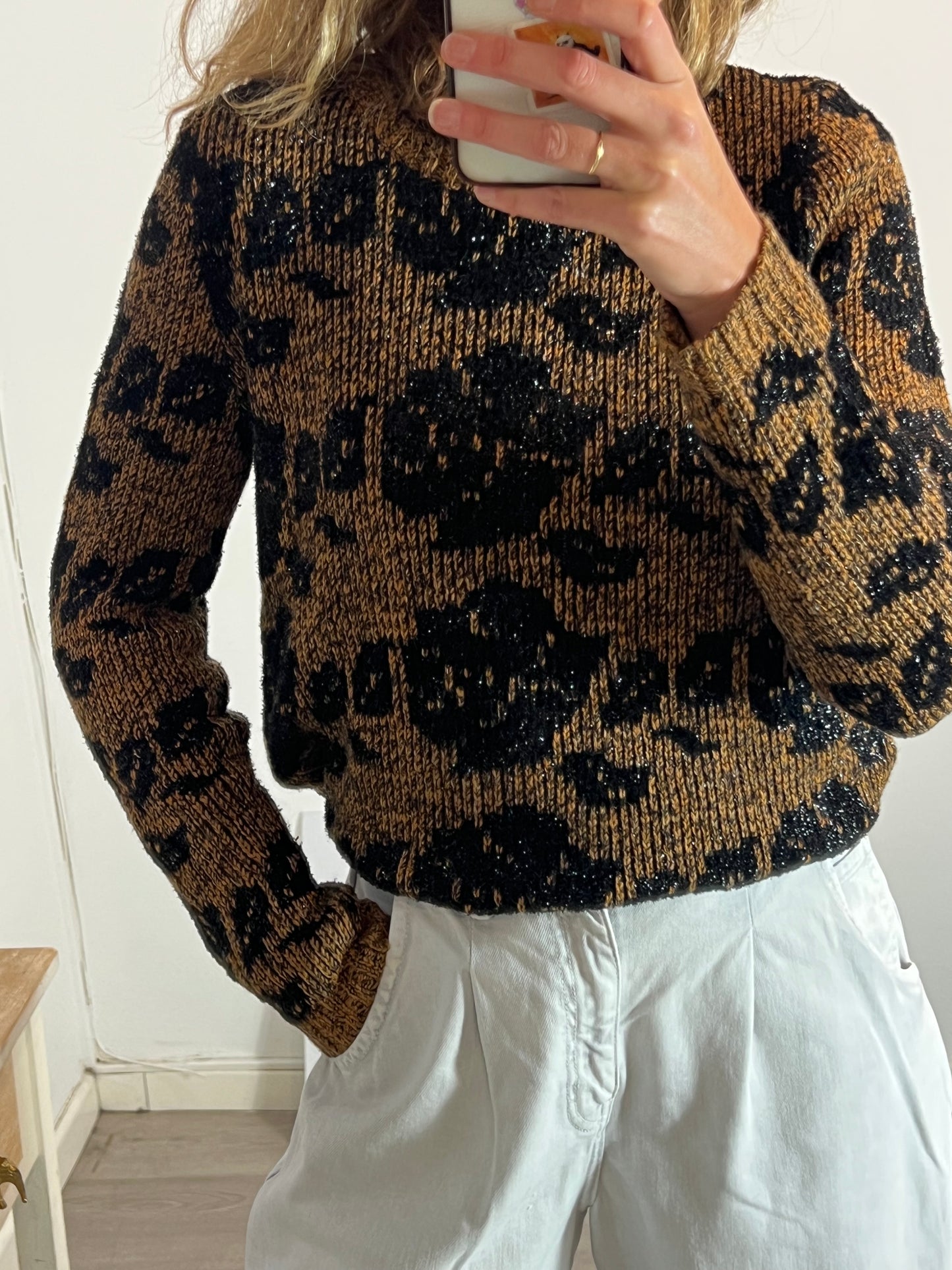 BIMBA Y LOLA. Jersey marrón y negro hilos. T M