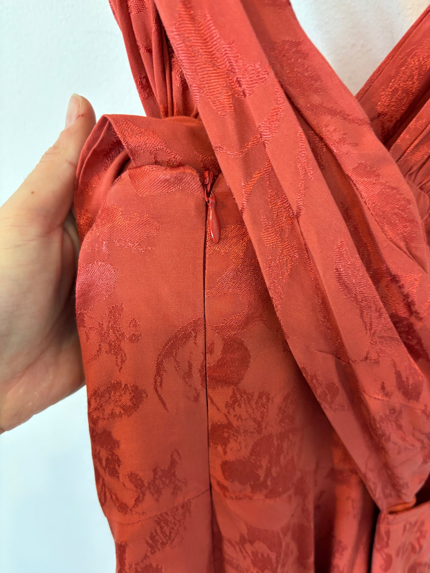 MATTUÌ. Vestido midi estampad escote. T S