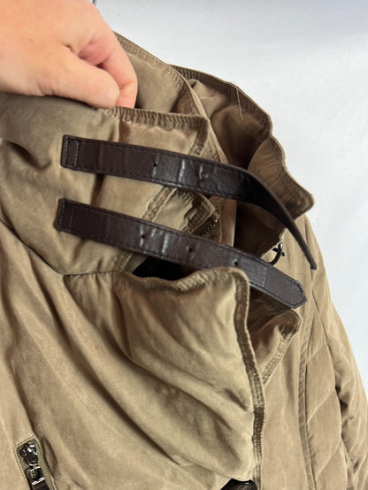 BDBA. Khaki beige quilted coat. T 40 (M)