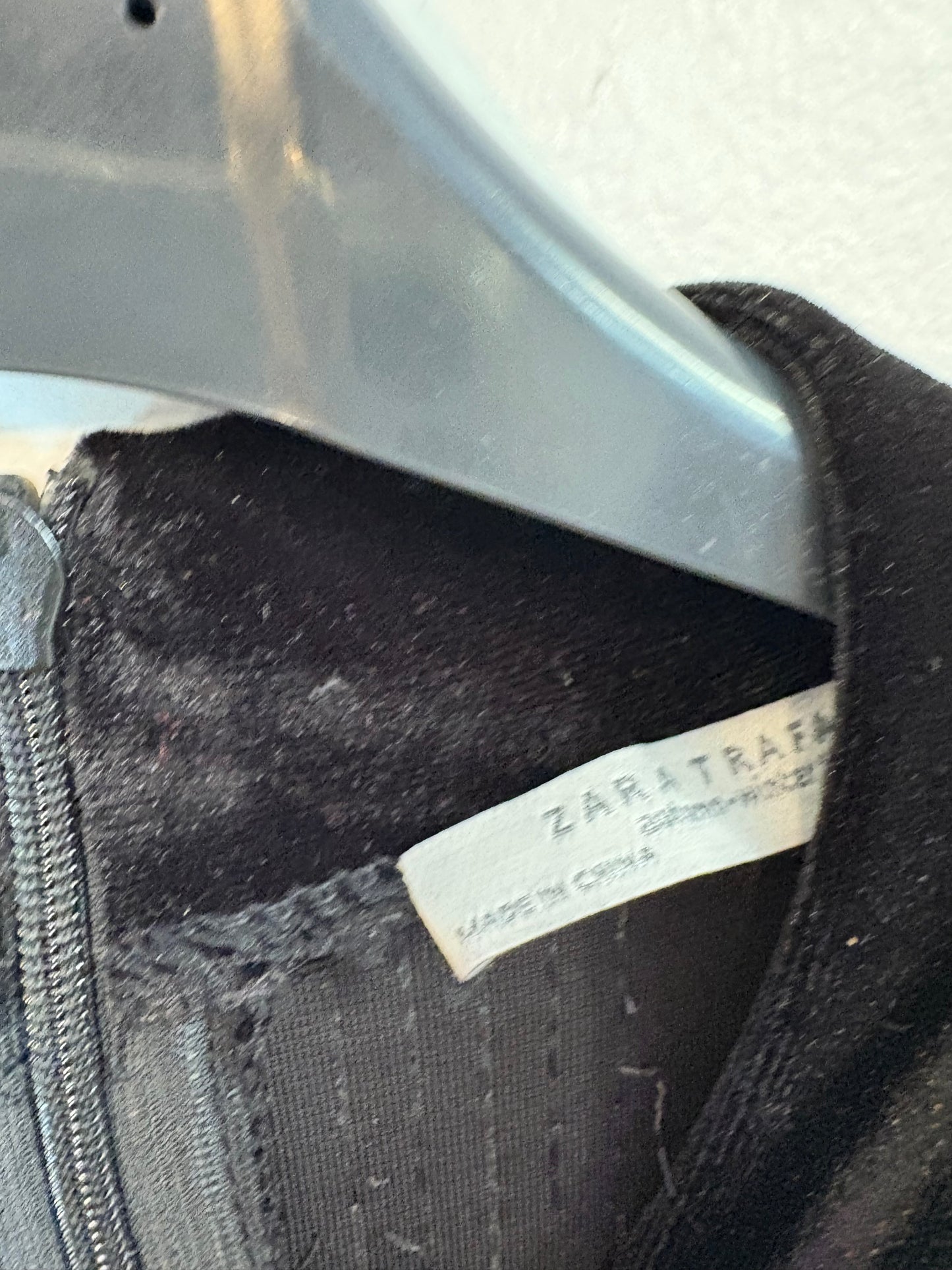 ZARA. Vestido negro lentejuelas T.s