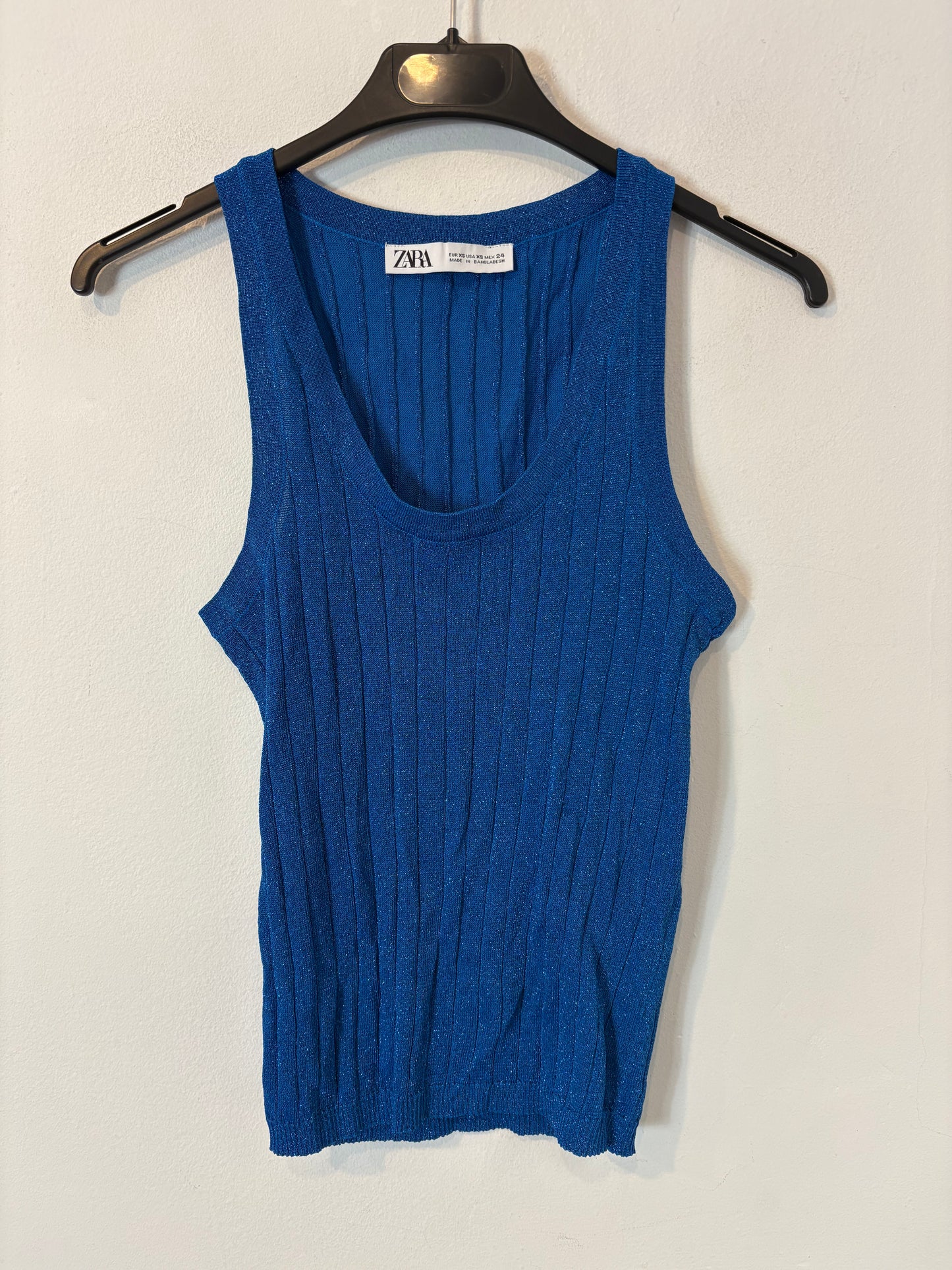 ZARA. Top azul canalé hilos briillo