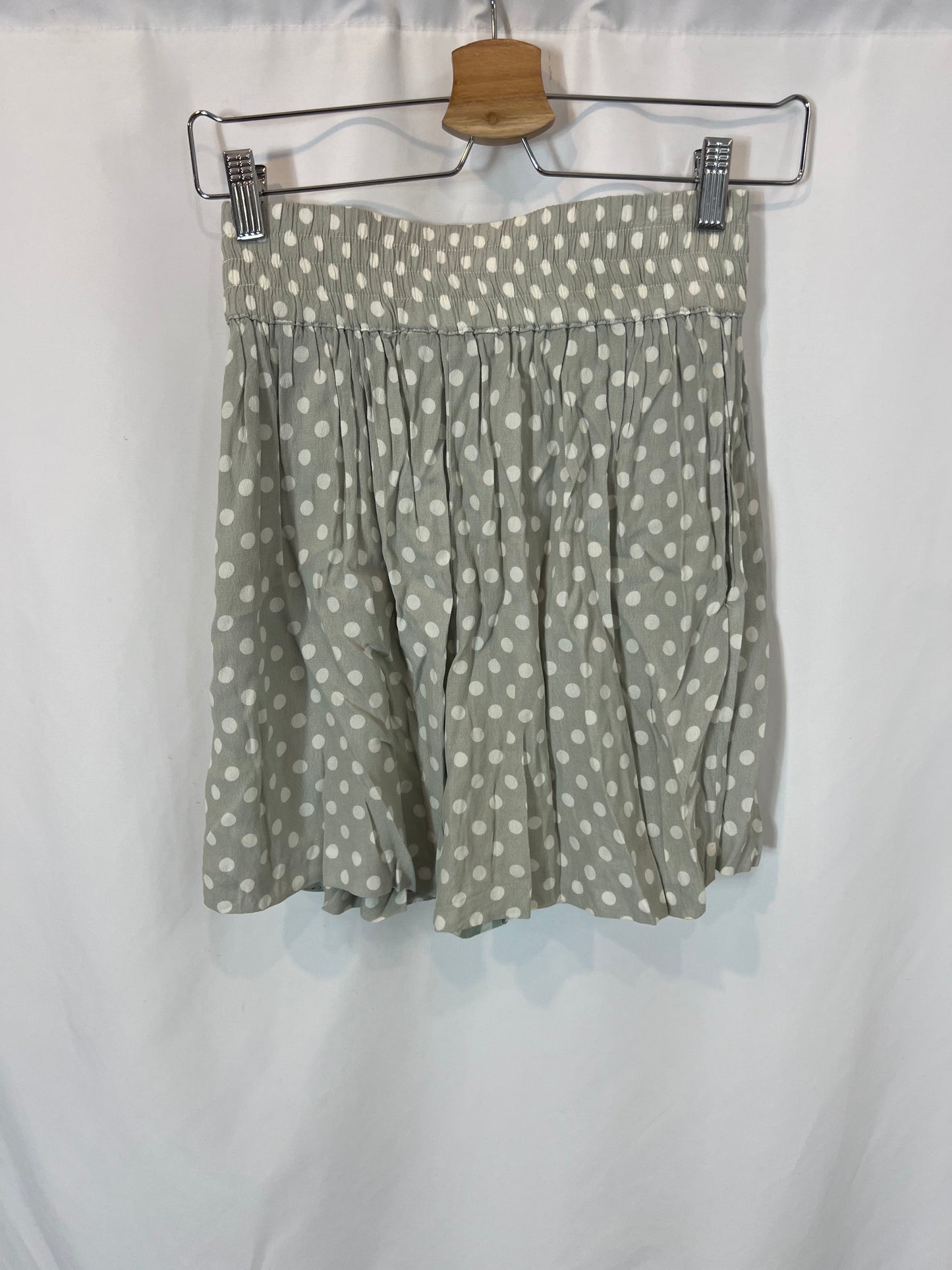 ZARA. Short polka dot flared skirt. XS