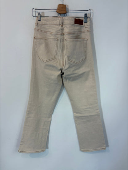 SEE FASHION. Straight buttoned beige denim. T 38