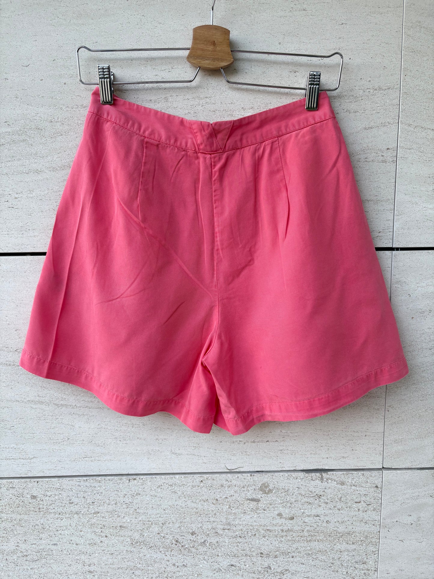 NICE THINGS. Bermuda rosa pinzas