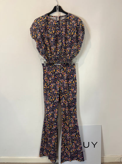 AMEÉ. Sleeveless fringed sweater S.(s)