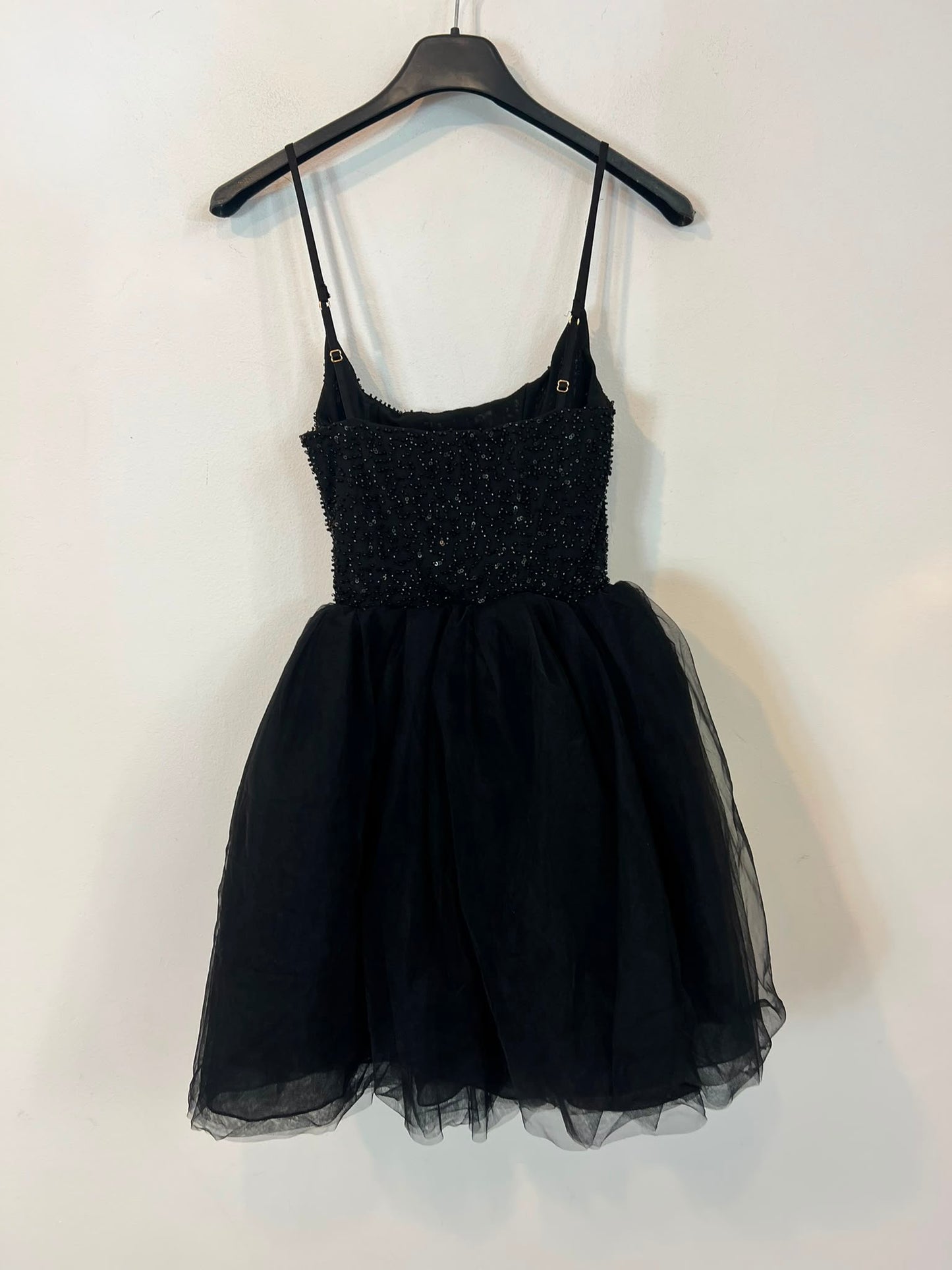 OH POLLY. Vestido corto pedrería falda volumen