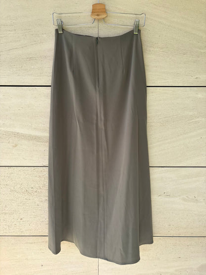 IQ COLLECTION. Conjunto falda y top fluidos bicolor