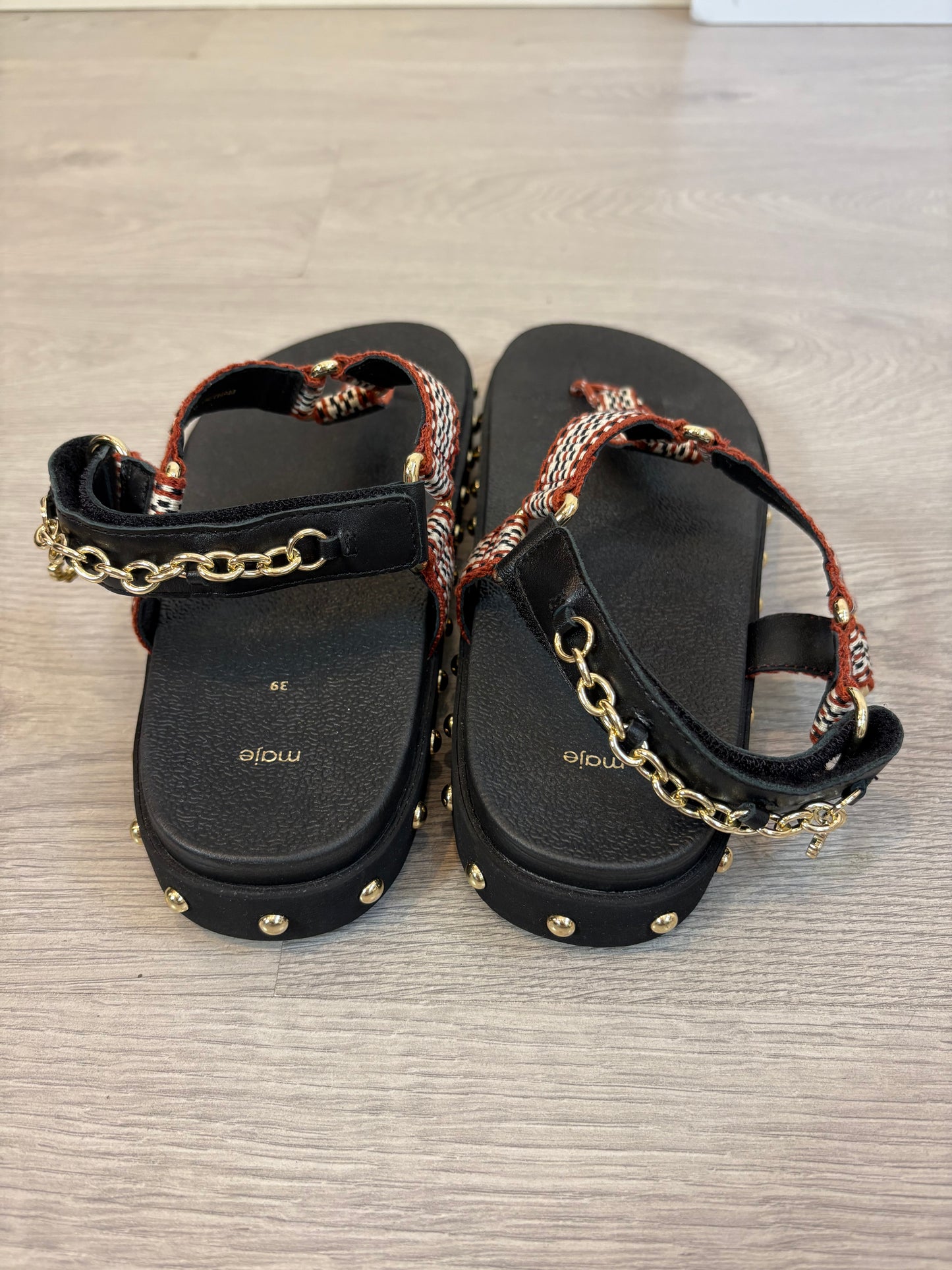 MAJE. Sandalia plana de cuerda y piel