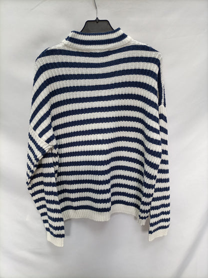 PULL&BEAR. Jersey rayas marineras  T.s