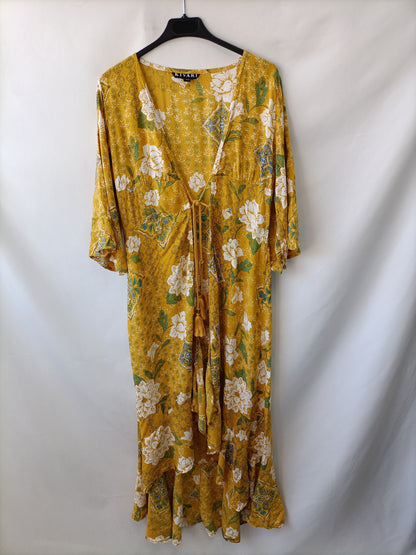 KIVARI. Floral Kimono. TM
