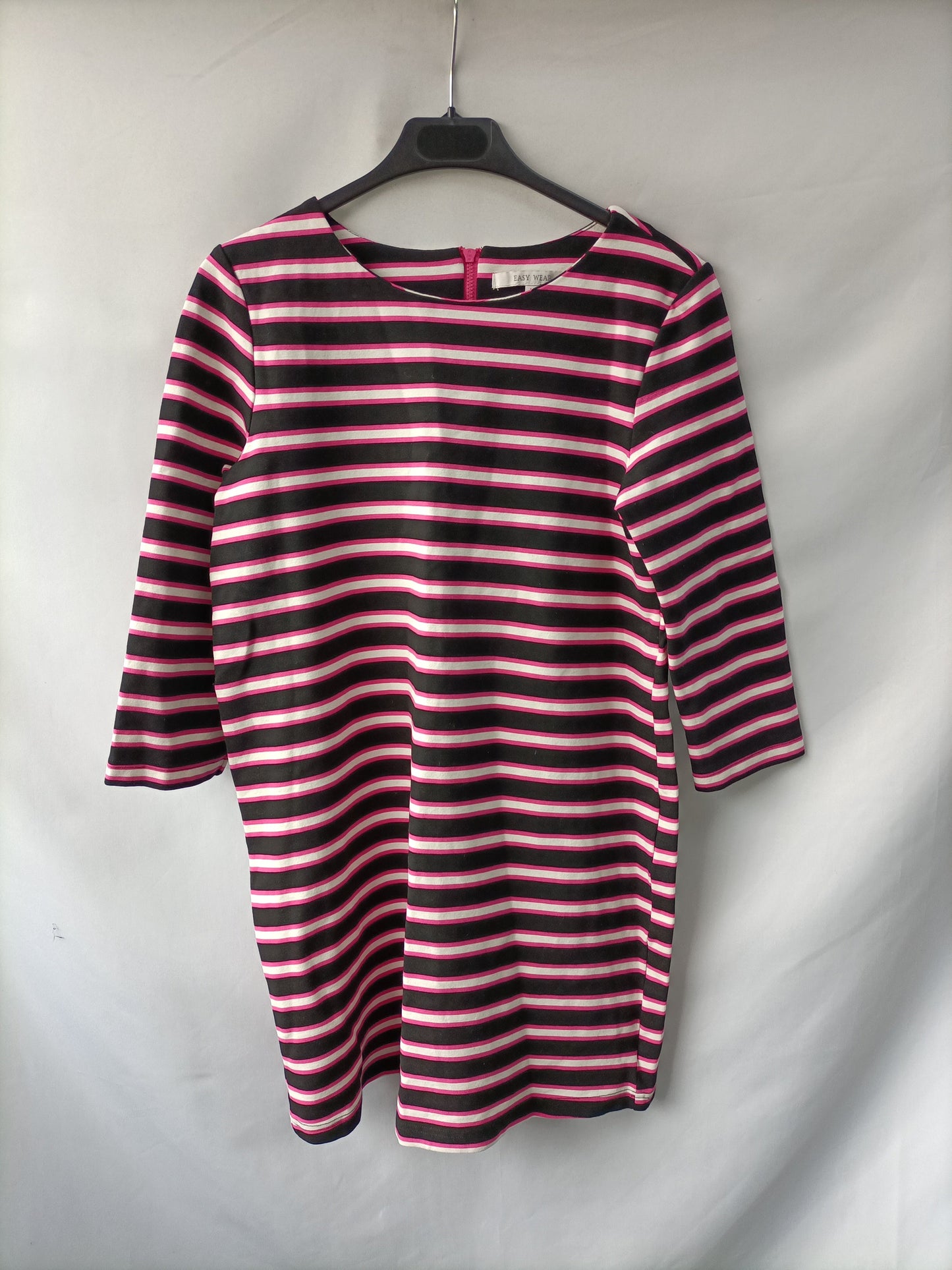 EASY WEAR. Striped burgundy dress. TL