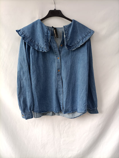 ELLIE WHITE.Camisa vaquera cuello bebé T.S