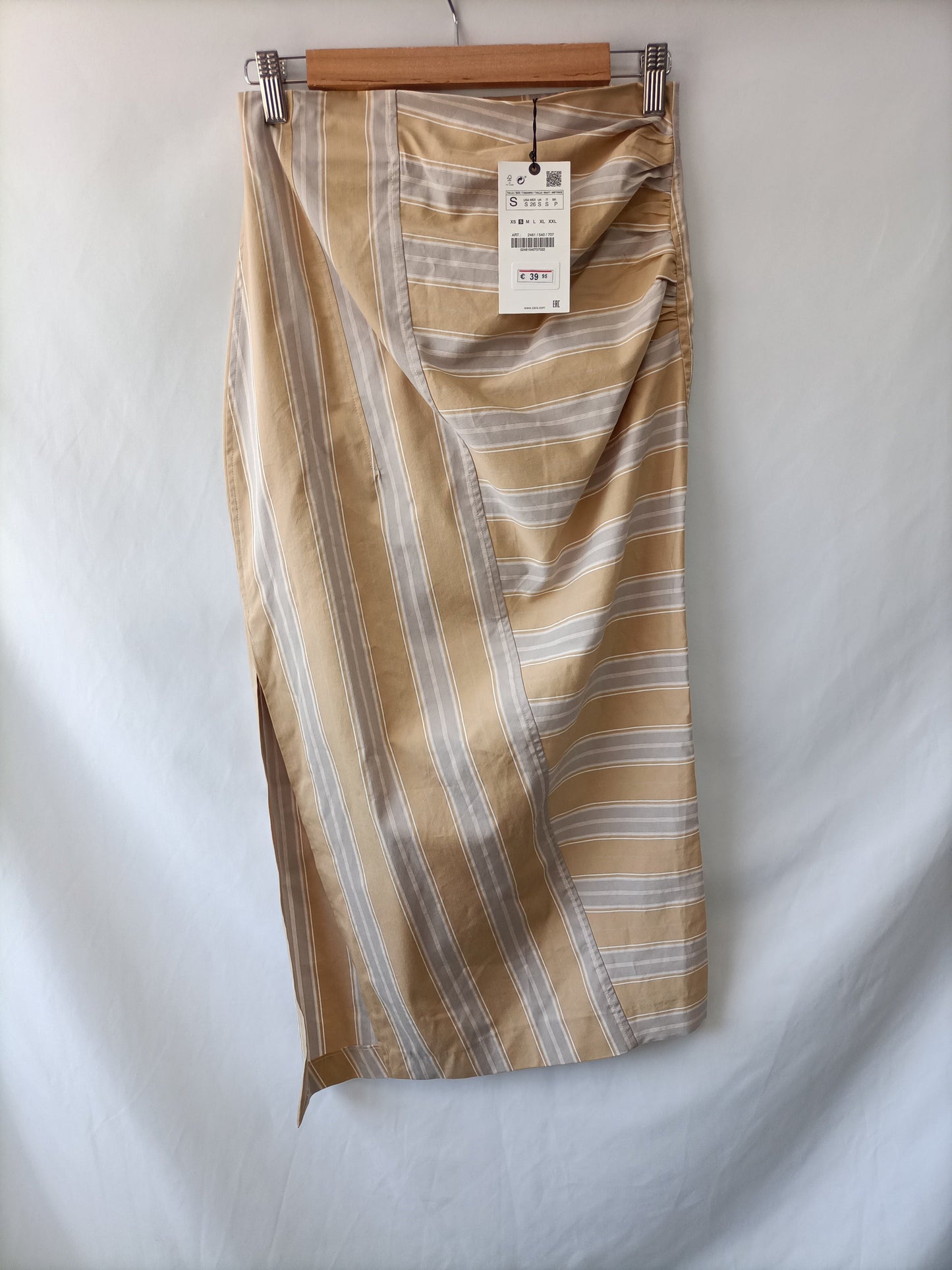 ZARA. Striped midi skirt Ts