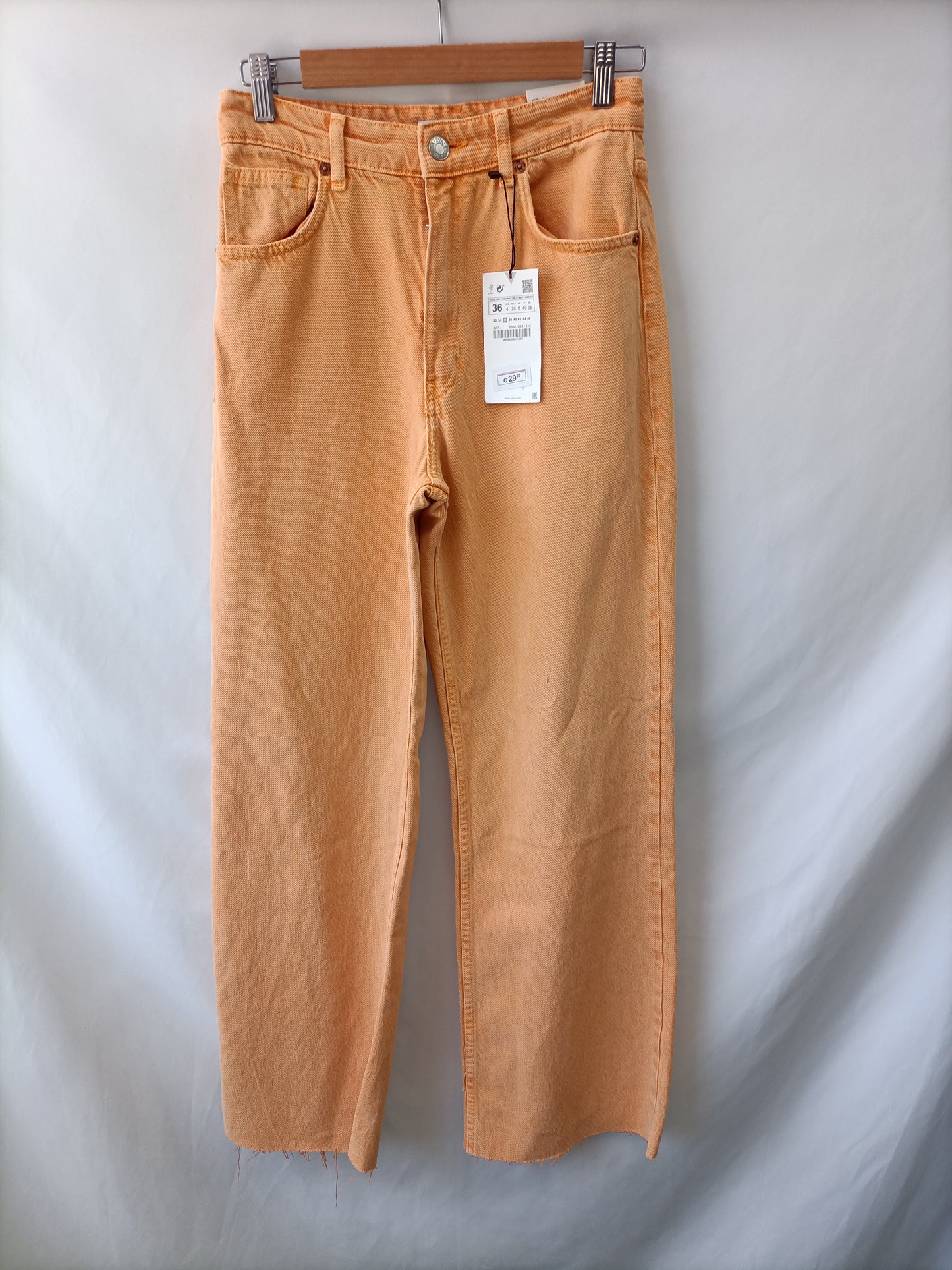 ZARA. Pastel orange straight jeans S.36