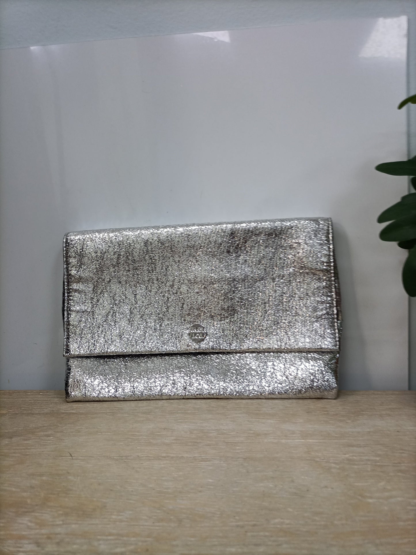 BIMBA Y LOLA. Silver handbag