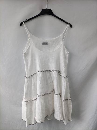 DEKIEN. Vestido blanco fluido Tu(s)