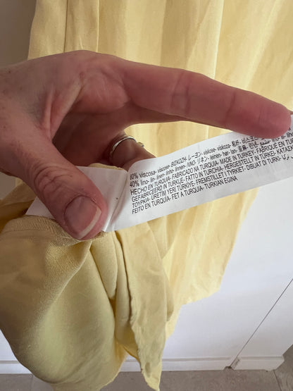 ZARA. Vestido amarillo con lino T.xs