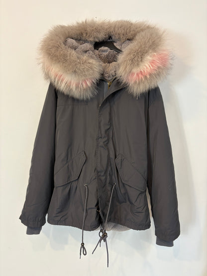DUCIE. Parka gris pelo natural