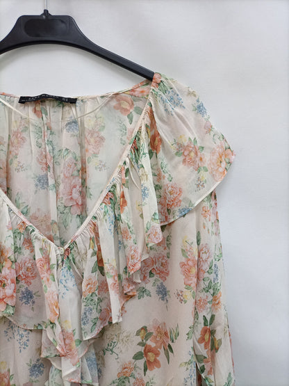ZARA.Blusa beige flores T.XL