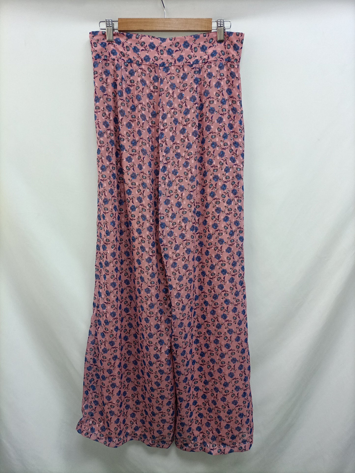 OTRAS. Pantalón palazzo rosa T.40
