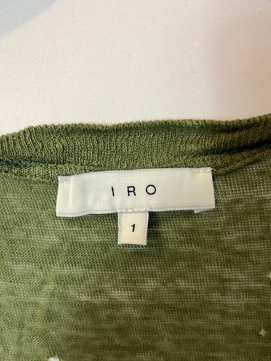 IRO. Perforated green linen top. Size 1 (S/M)