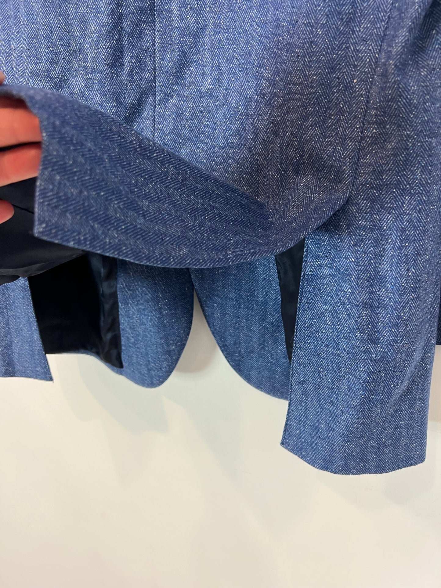 BOGGI MILANO. Blazer lana y seda azul jaspeada. T L